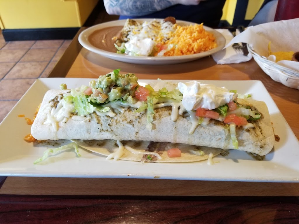 Jalapa Mexican Grill | 929 Main St, Millis, MA 02054 | Phone: (508) 376-0101