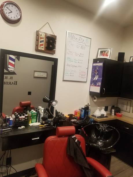 B. Right Barbershop | 1110 N Bristol St, Sun Prairie, WI 53590, USA | Phone: (608) 513-2960
