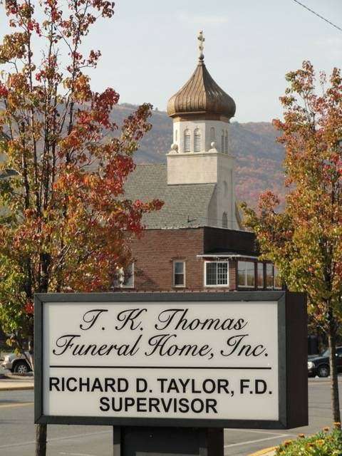T K Thomas Funeral Home, Inc. | 145 Delaware Ave, Palmerton, PA 18071 | Phone: (610) 826-2270
