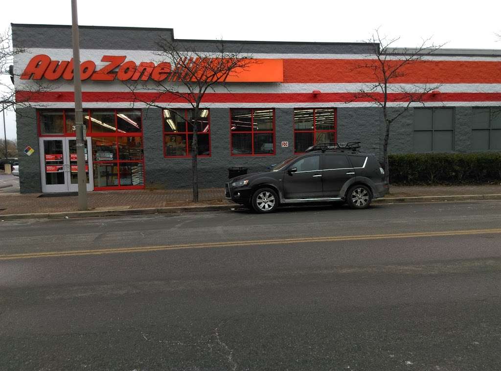 AutoZone Auto Parts | 3705 Mt Vernon Ave, Alexandria, VA 22305, USA | Phone: (703) 535-5900