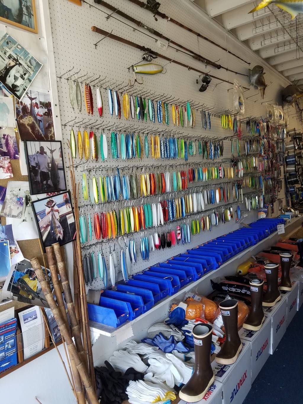 Fisherman Supplies | 4125 Redondo Beach Blvd, Lawndale, CA 90260, USA | Phone: (310) 542-0997