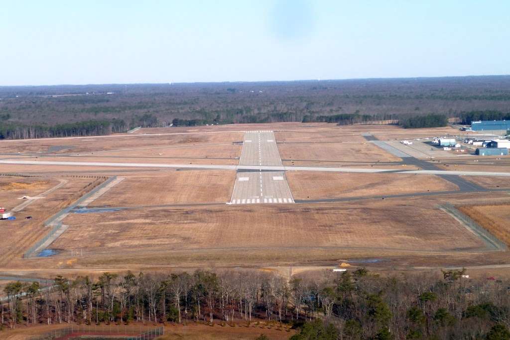 Millville Executive Airport | 104 Leddon St, Millville, NJ 08332, USA | Phone: (856) 825-1244