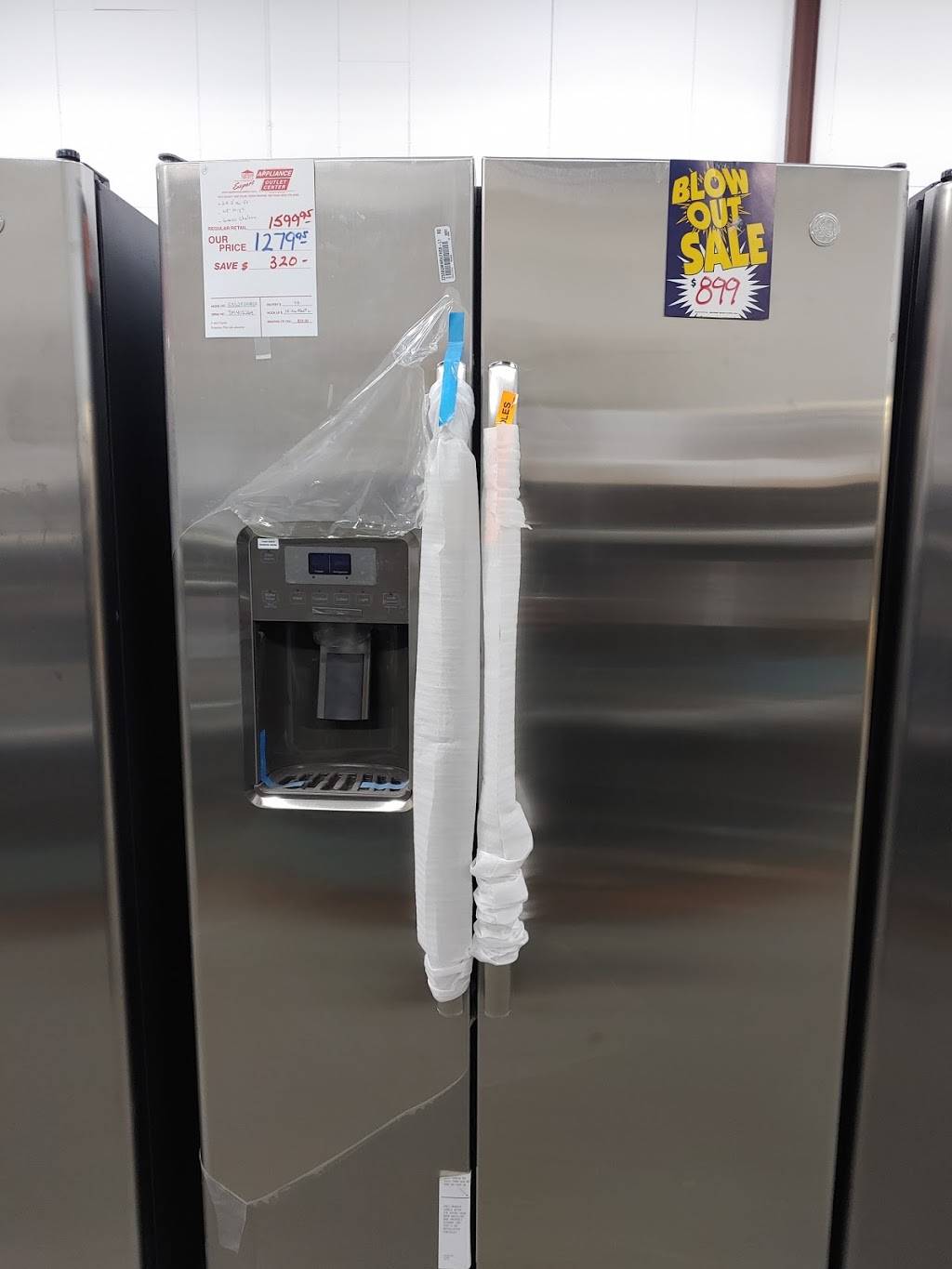 Appliance Outlet Center | 7073 Shady Oak Rd, Eden Prairie, MN 55344, USA | Phone: (952) 975-6090