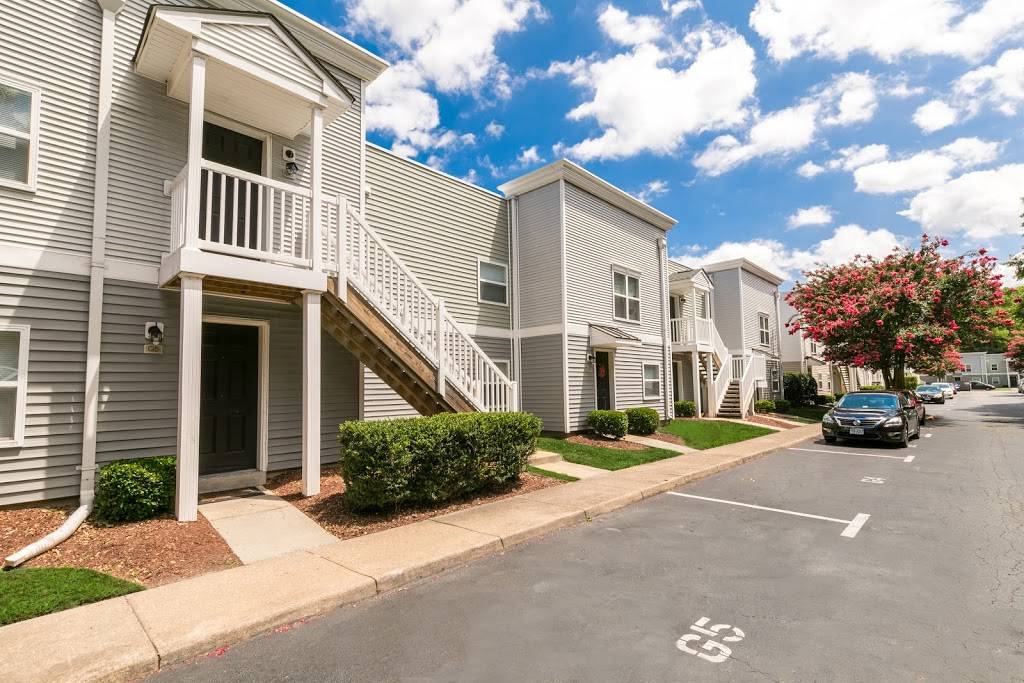 Dundale Square Apartments | 6600 Chesapeake Blvd, Norfolk, VA 23513 | Phone: (757) 267-9909