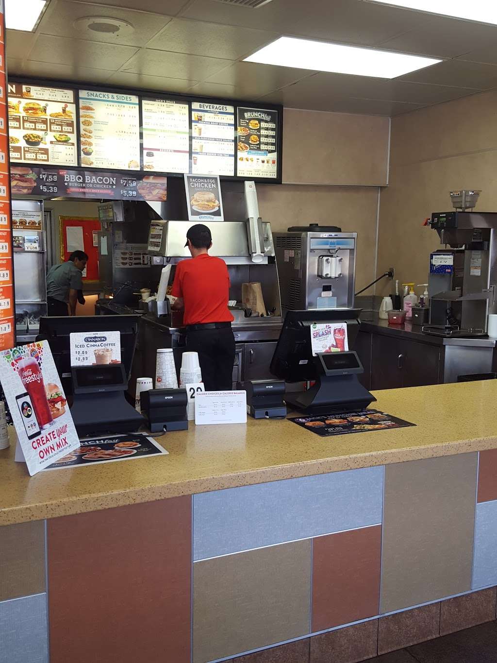 Jack in the Box | 101 W Foothill Blvd, Pomona, CA 91767, USA | Phone: (909) 596-0029