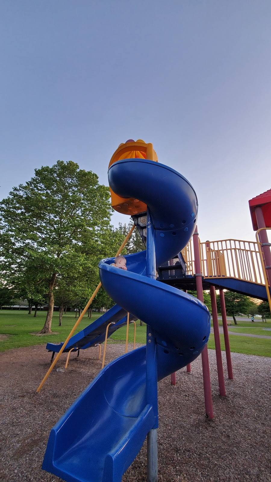 Harlem Road Park | 211 Harlem Rd, West Seneca, NY 14224, USA | Phone: (716) 827-1993