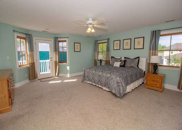 Beachwalk Vacation Rentals - Poseidon and Trident | 104 Austin Ln, Michigan City, IN 46360, USA | Phone: (800) 814-7501