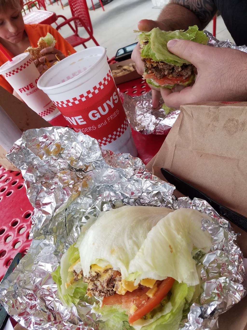 Five Guys | 6000 Northwest Hwy, Crystal Lake, IL 60014, USA | Phone: (815) 479-0430