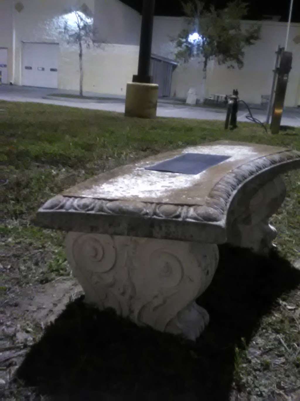 Memorial Bench | 666 Bellevue Ave, Daytona Beach, FL 32119, USA