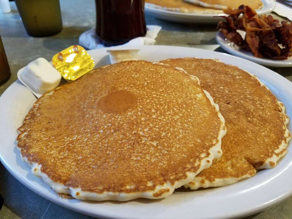 Dairy Cottage, 328 W Woodland Ave, Springfield, PA 19064, USA