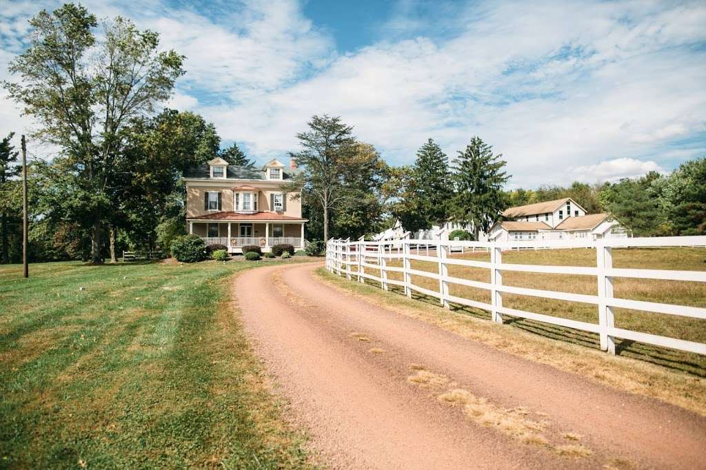 Ash Mill Farm Bed & Breakfast | 5358 Old York Rd, Holicong, PA 18928, USA | Phone: (215) 794-5373