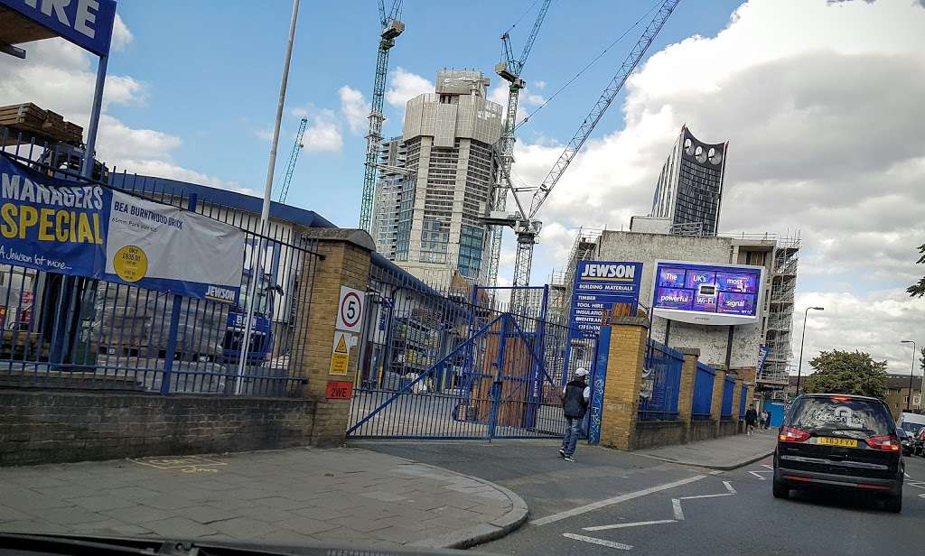 Jewson | 6/12 Kennington Ln, Lambeth, London SE11 4LT, UK | Phone: 020 7735 1251