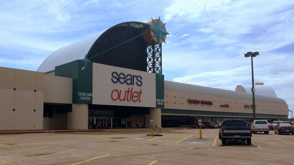 Sears Outlet | 20750 Gulf Fwy, Webster, TX 77598 | Phone: (281) 316-5980