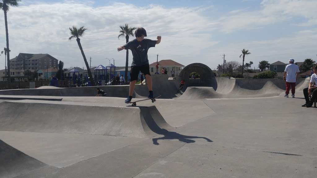 Jonathan M. Romano Skate Park | 2119 27th St, Galveston, TX 77550, USA | Phone: (409) 621-3177