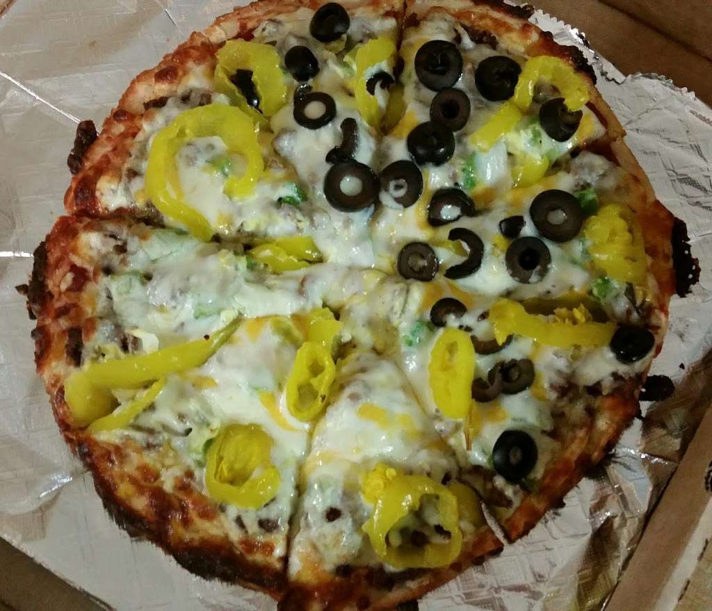 Buzzards Pizza | 410 E Franklin St, Pomona, KS 66076, USA | Phone: (785) 566-8383