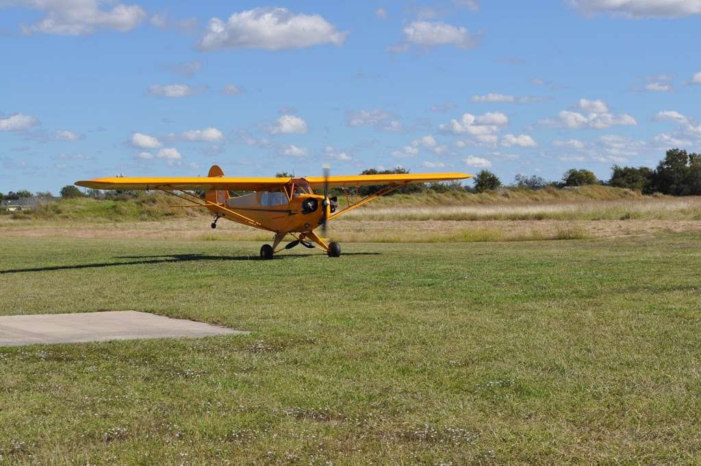 Gloster Aerodrome | 4695 Gloster Ln, Sealy, TX 77474, USA | Phone: (979) 885-6193