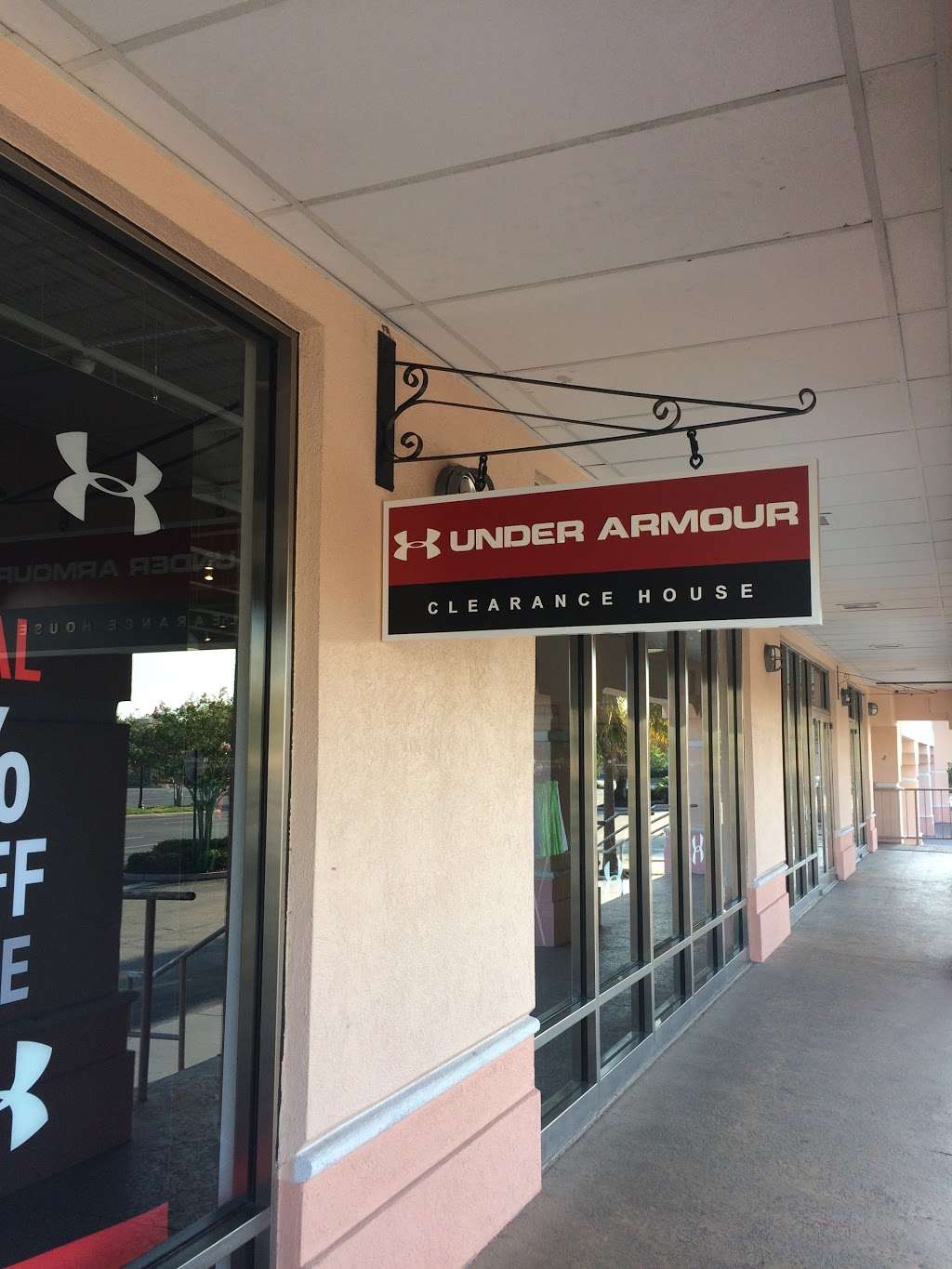 Under Armour Factory House - Drive Space #D1, Orlando, FL 32819