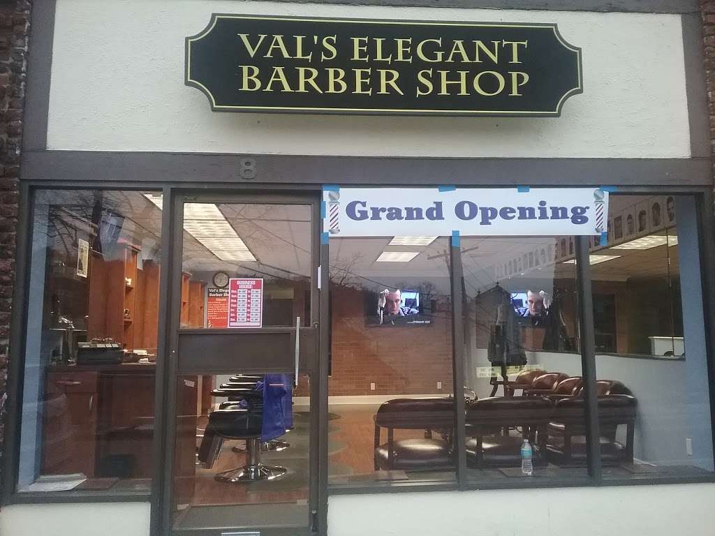 Vals elegant Barber shop | 8 Main St, Roslyn, NY 11576 | Phone: (516) 399-2220