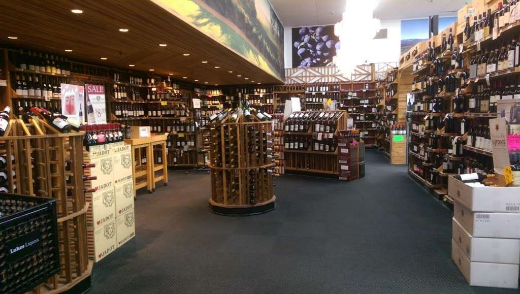 Lukes Liquors-Rockland | 167 Market St, Rockland, MA 02370, USA | Phone: (781) 878-0226