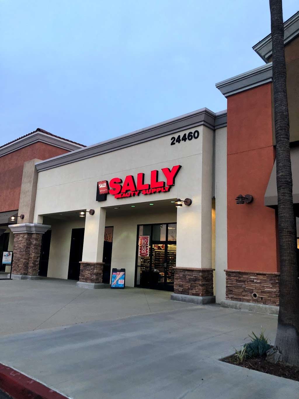 Sally Beauty | 24460-D Village Walk Pl, Murrieta, CA 92562, USA | Phone: (951) 304-9625