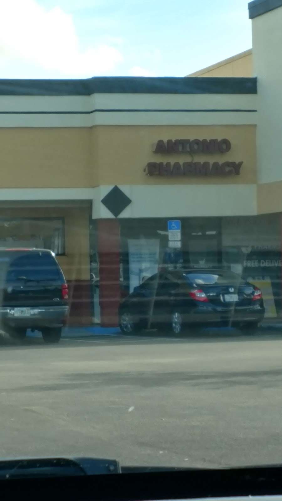 Antonio Pharmacy | 7108 Southgate Blvd, North Lauderdale, FL 33068 | Phone: (954) 721-0325