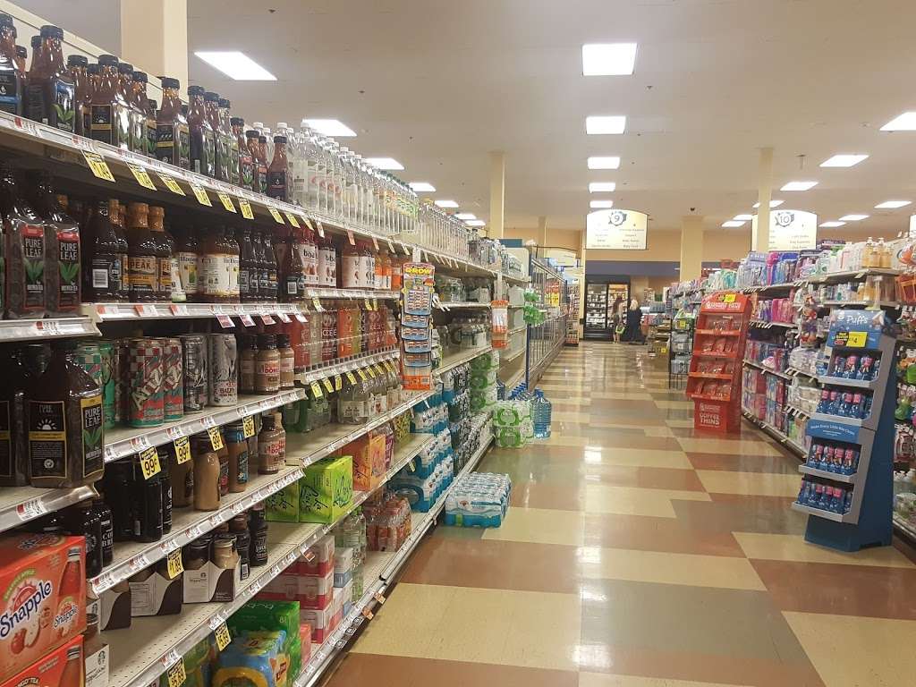 Hannaford Supermarket | 8 Merchants Way, Middleborough, MA 02346, USA | Phone: (508) 947-4787