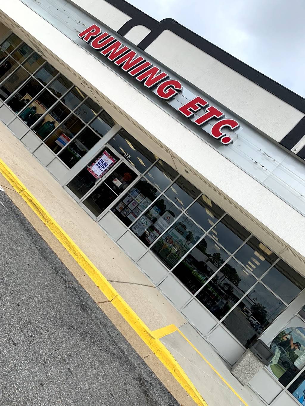 Running Etc | 1940 Laskin Rd UNIT 302, Virginia Beach, VA 23454, USA | Phone: (757) 491-2340