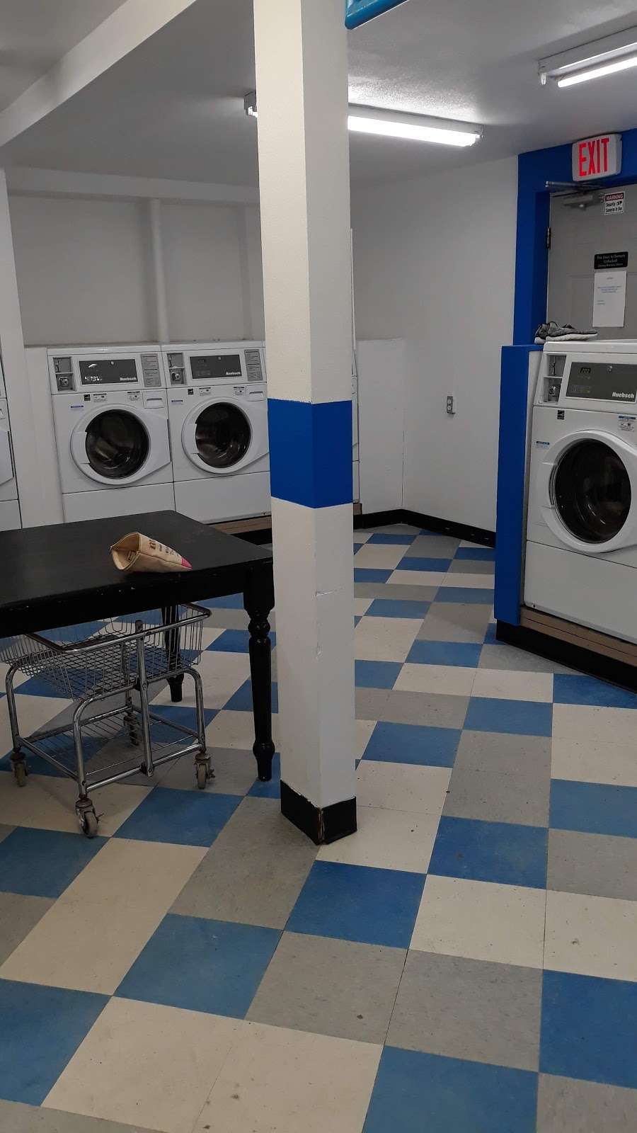 Coastal RV & Laundromat | 1105 FM 517 Rd E, Dickinson, TX 77539, USA | Phone: (281) 339-1498