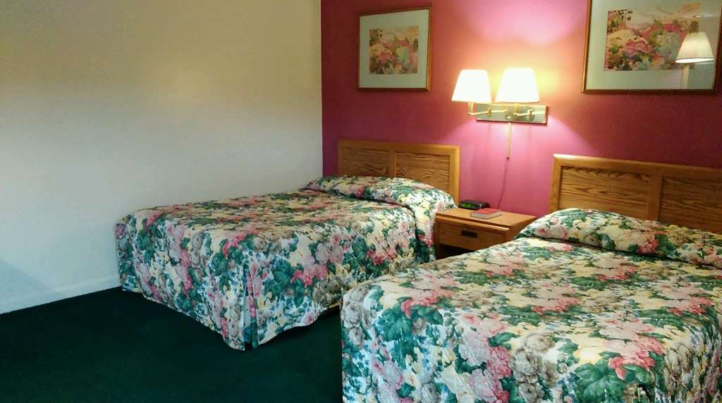 Motel 81 | 26 Southside Ln, Dalton, PA 18414, USA | Phone: (570) 563-1157