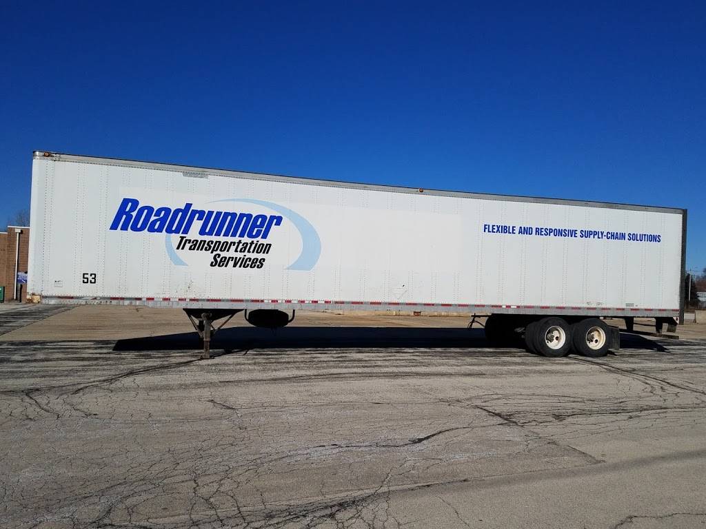 Roadrunner Transportation Systems Corp. Office | 4900 S Pennsylvania Ave, Cudahy, WI 53110, USA | Phone: (414) 615-1500
