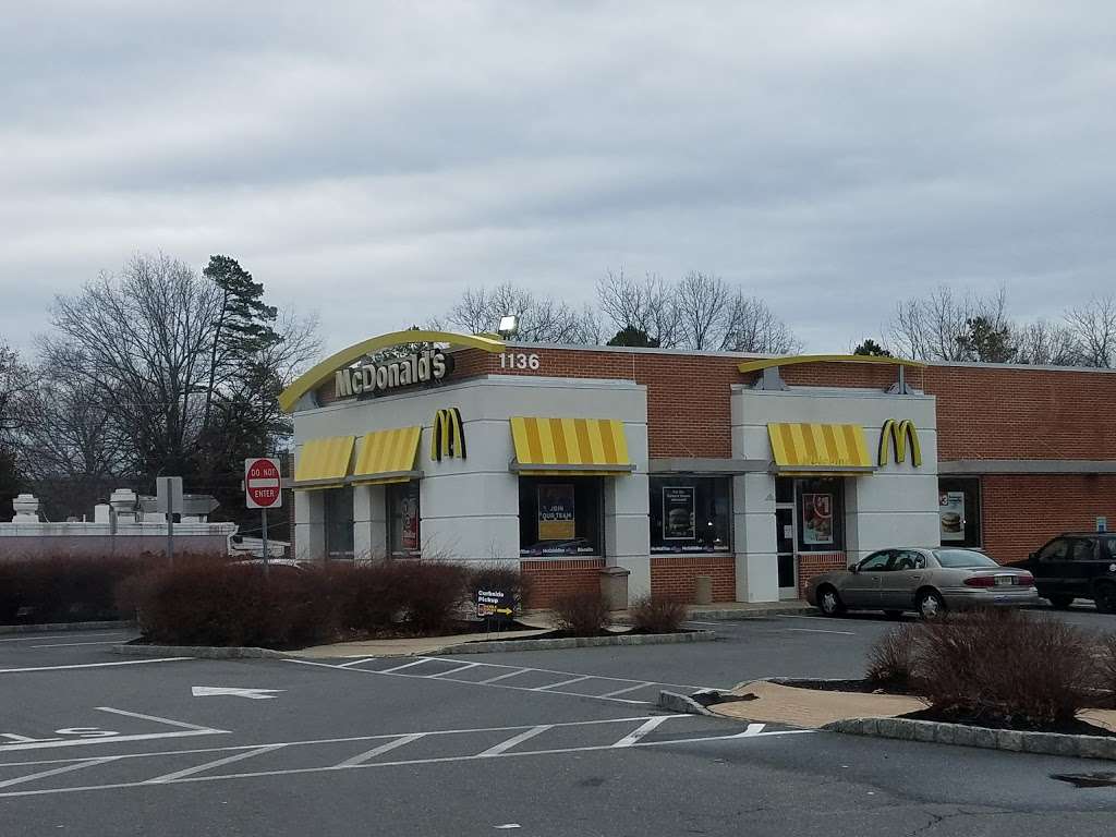 McDonalds | 1136 E Veterans Hwy, Jackson, NJ 08527, USA | Phone: (732) 364-1055