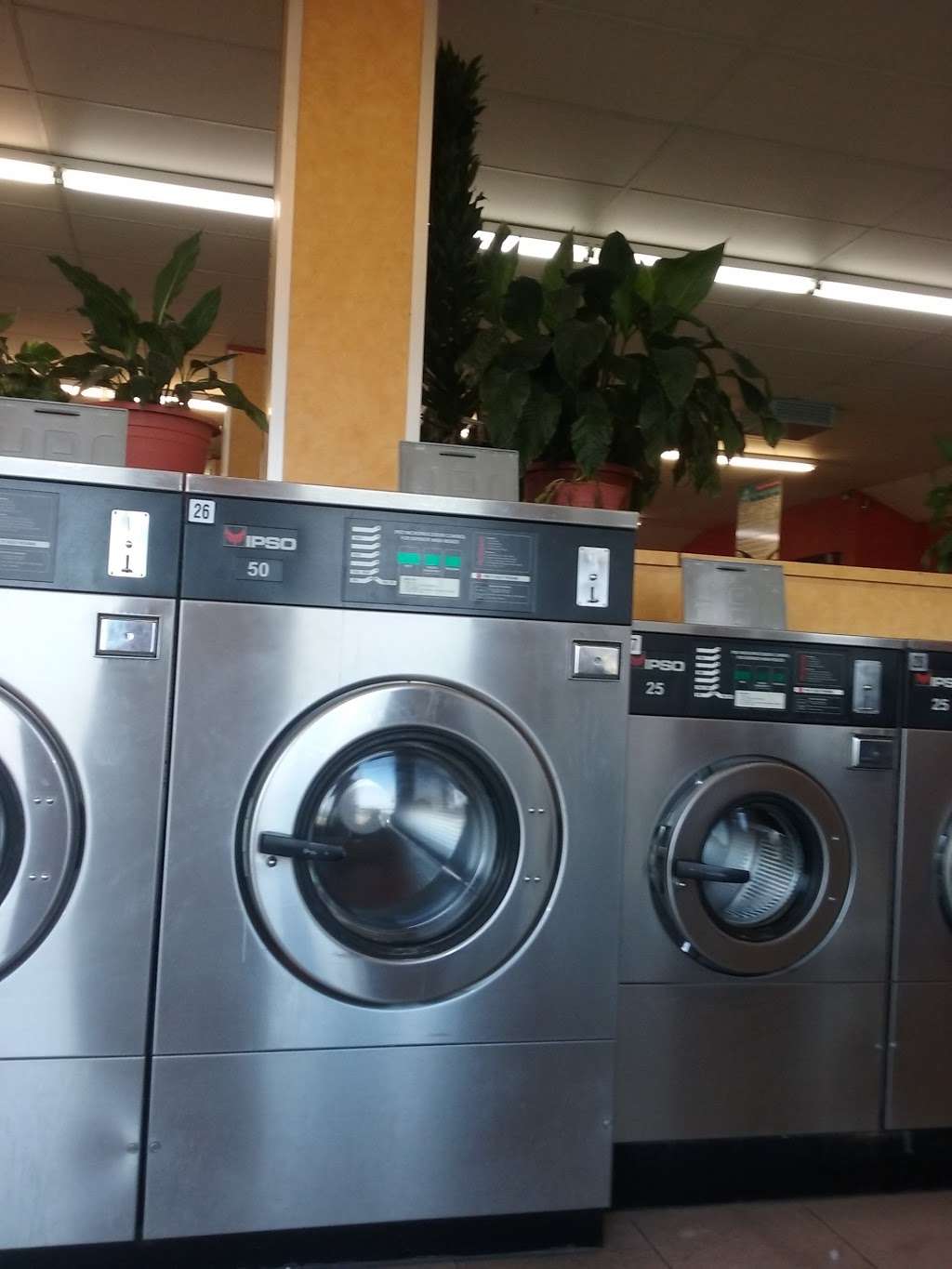 Laundromat of Rialto | 945 W Foothill Blvd, Rialto, CA 92376, USA