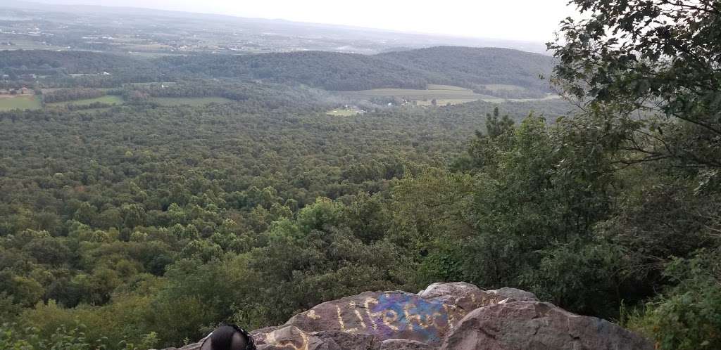 Weiser State Forest | Appalachian Trail, Pine Grove, PA 17963, USA