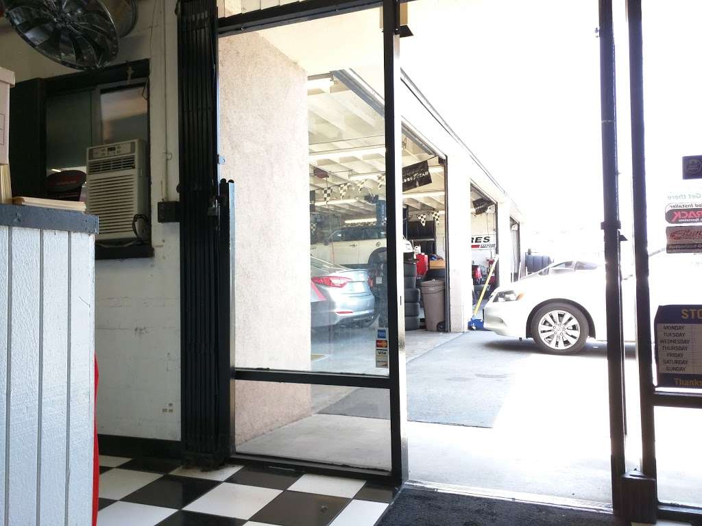 Zubys Brake Tires & Wheels | 13388 Brookhurst St, Garden Grove, CA 92843, USA | Phone: (714) 636-8835