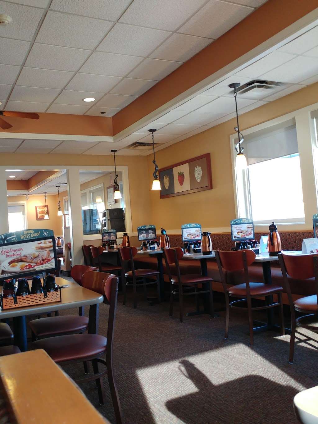 IHOP | 114 Broadway, Saugus, MA 01906, USA | Phone: (781) 233-4097