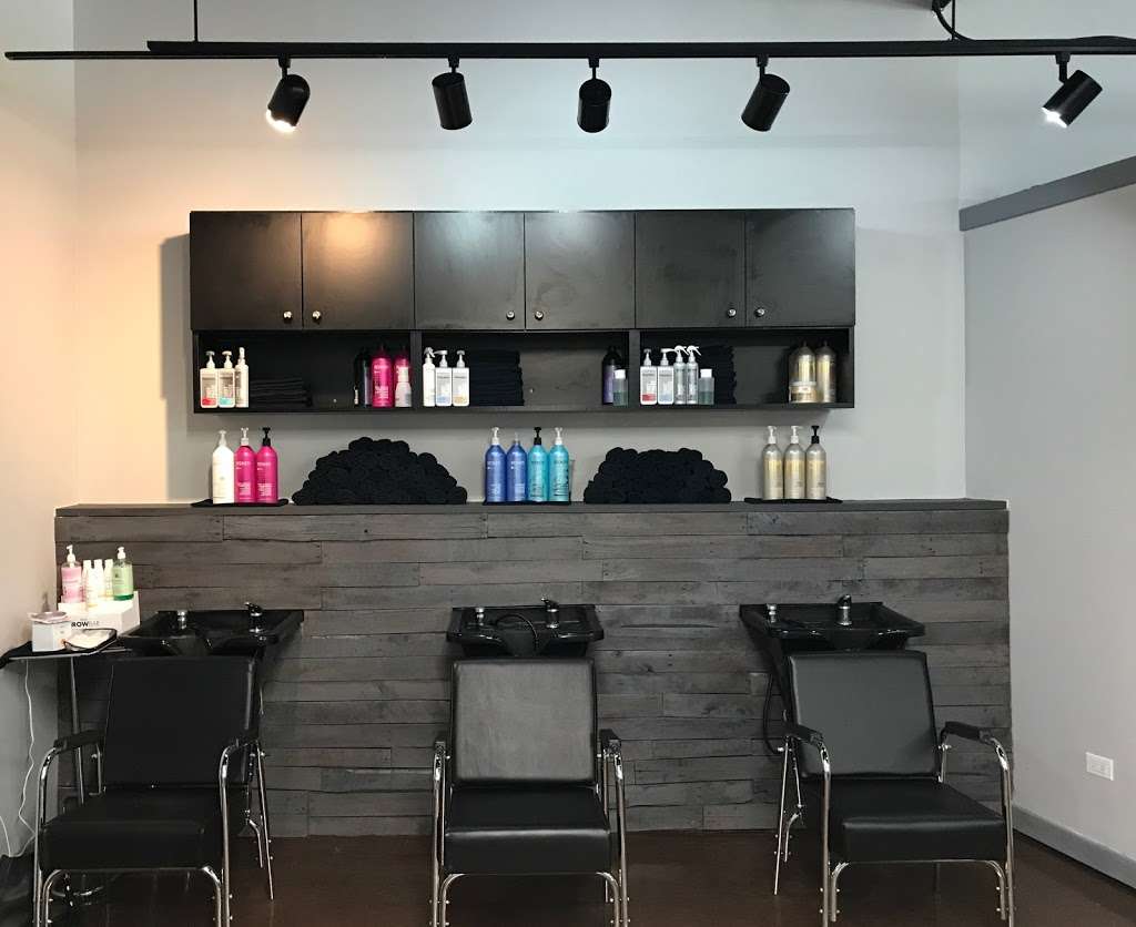 Chazios Boutique Salon | 4075 Algonquin Rd, Algonquin, IL 60102 | Phone: (847) 458-7299