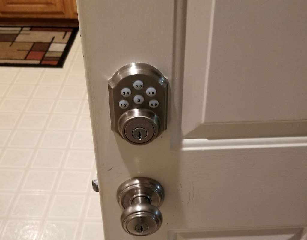 access lock and key | 4921 Reforma Rd, Woodland Hills, CA 91364, USA | Phone: (866) 552-5206