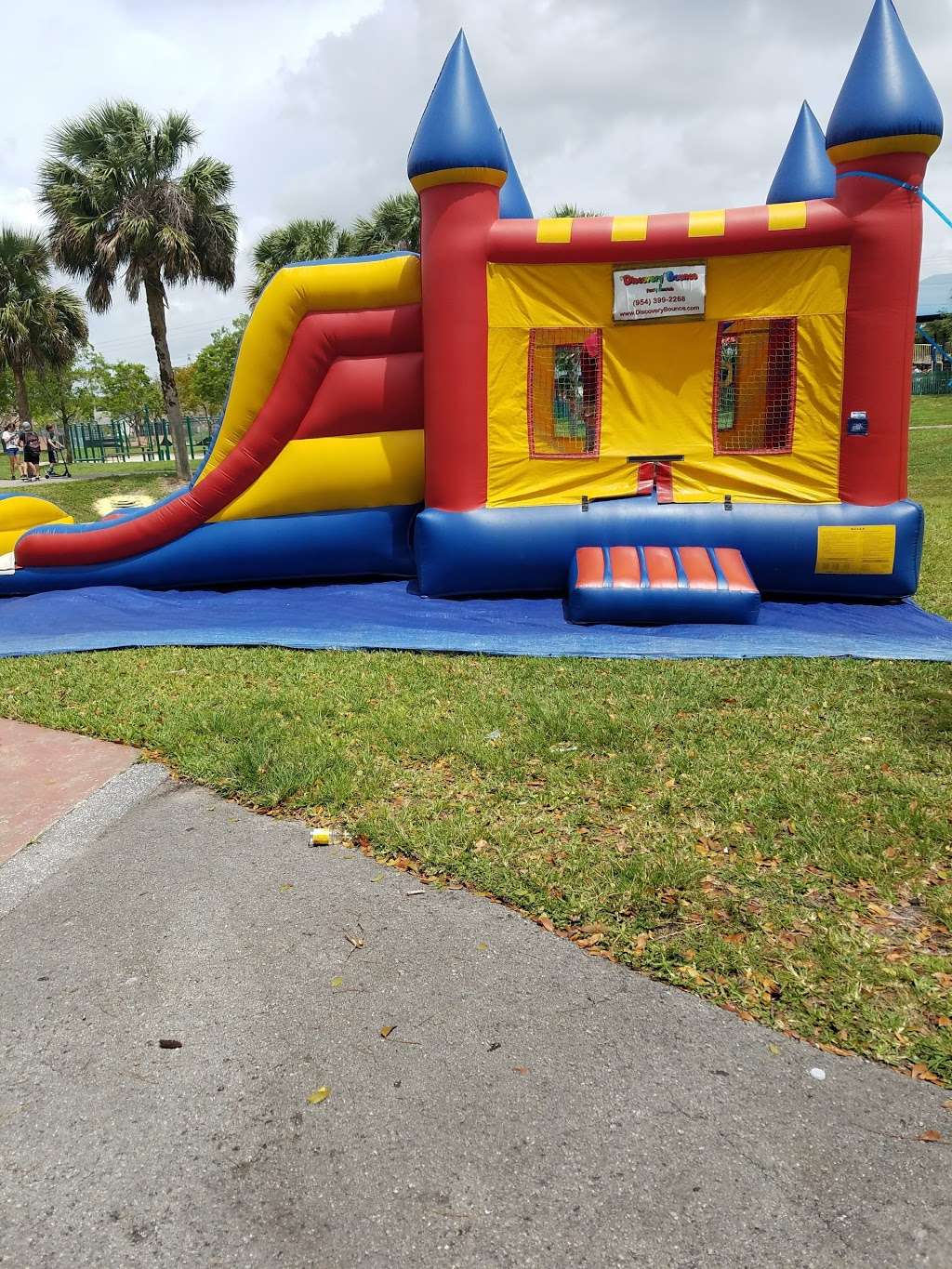 Betti Stradling Park | 10301 Wiles Rd, Coral Springs, FL 33076, USA | Phone: (954) 345-2200