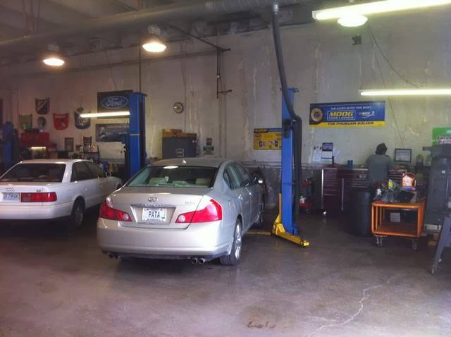 Daves Foreign Car Repair | 6208 NW Bell Rd, Parkville, MO 64152, USA | Phone: (816) 741-1498