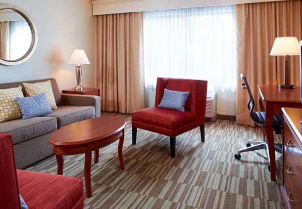 Courtyard by Marriott Boston Natick | 342 Speen St, Natick, MA 01760, USA | Phone: (508) 655-6100