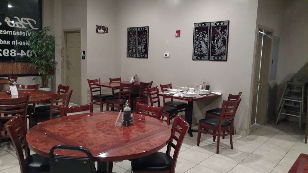 Pho Nam | 18059, W Catawba Ave, Cornelius, NC 28031, USA | Phone: (704) 892-9133