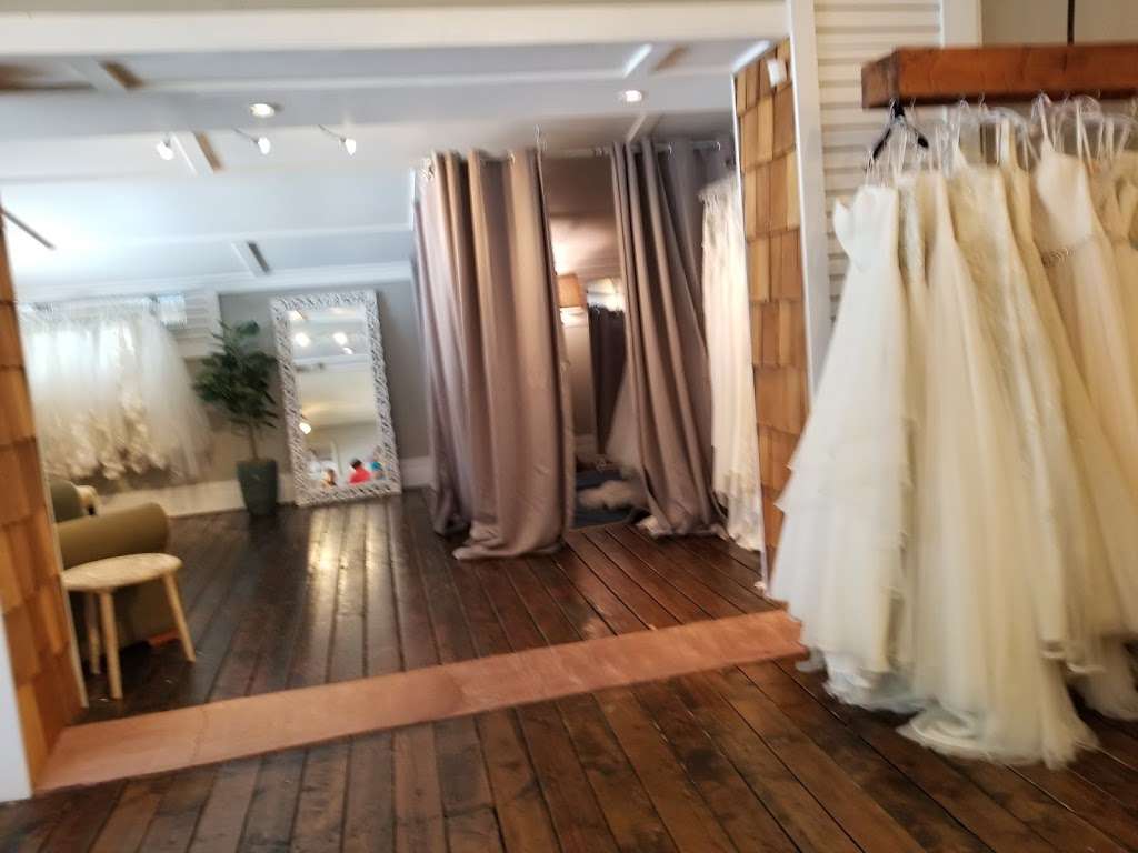 Urban Bridal Shop | 15495 S Quivira Rd, Overland Park, KS 66221, USA | Phone: (303) 453-9318