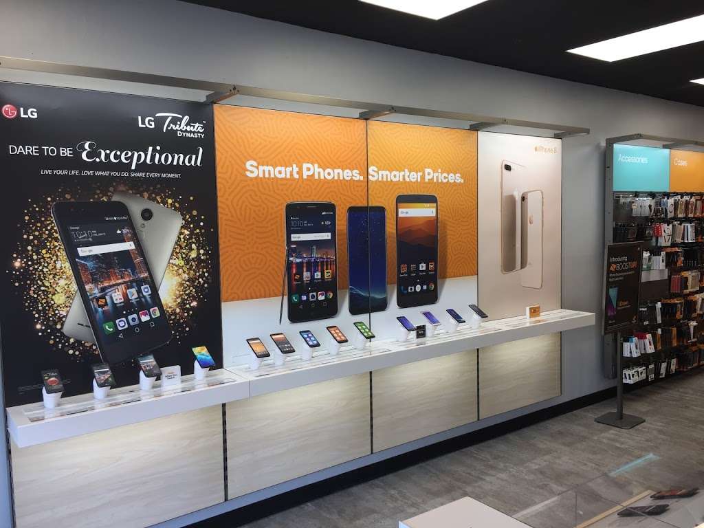 Boost Mobile | 2407 Martin Luther King Jr Dr, North Chicago, IL 60064, USA | Phone: (224) 944-0800