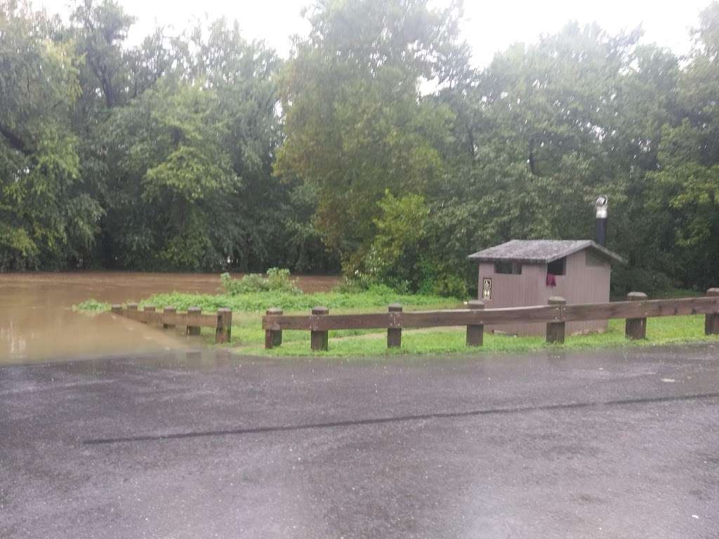 C&O Canal Lock 30 | Chesapeake and Ohio Canal Towpath, Brunswick, MD 21716 | Phone: (301) 739-4200