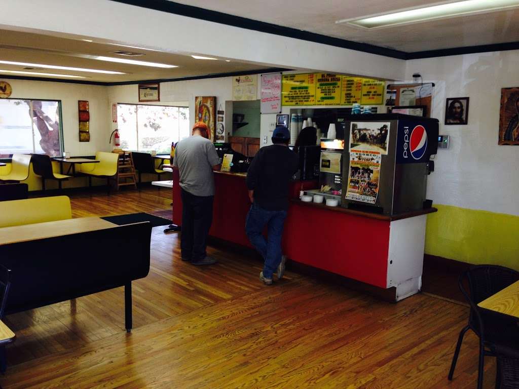 El Pollo Corona Grill | 50 Moorpark Ave, Moorpark, CA 93021, USA | Phone: (805) 517-1075