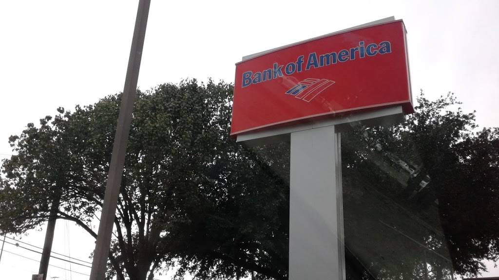 Bank of America (with Drive-thru ATM) | 3300 Martin Luther King Jr Blvd, Dallas, TX 75210, USA | Phone: (214) 565-5000
