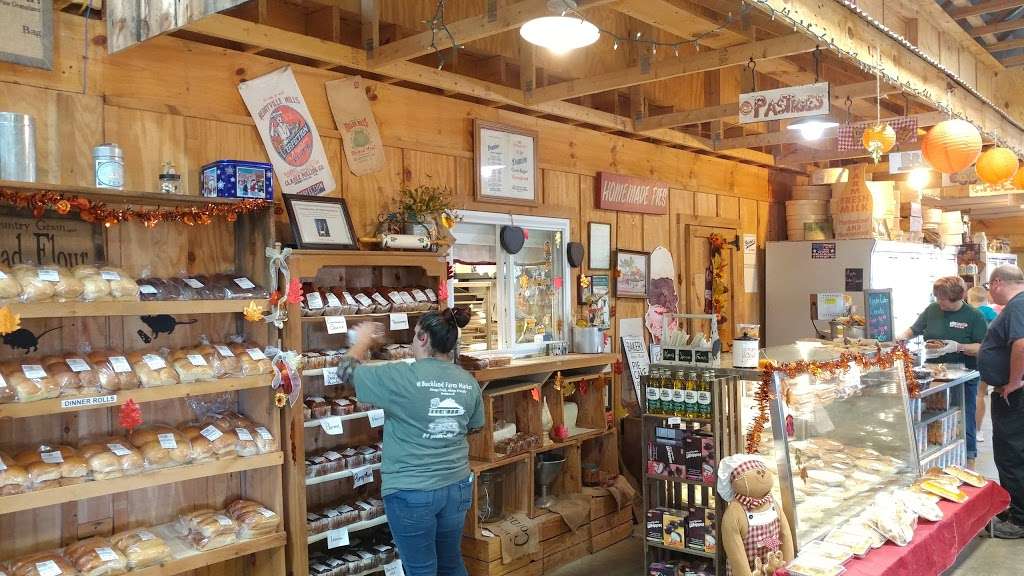 Buckland Farm Market | 2318, 4484 Lee Hwy, Warrenton, VA 20187 | Phone: (540) 341-4739