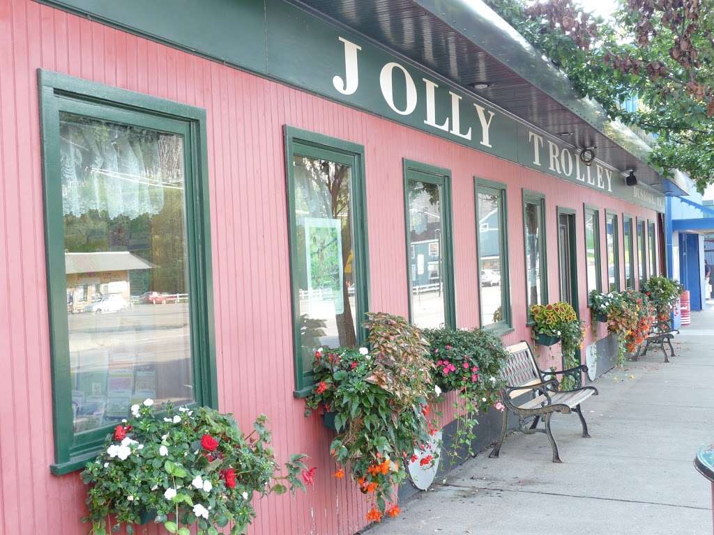 Jolly Trolley | 101 W Main St, Dushore, PA 18614, USA | Phone: (570) 928-7719