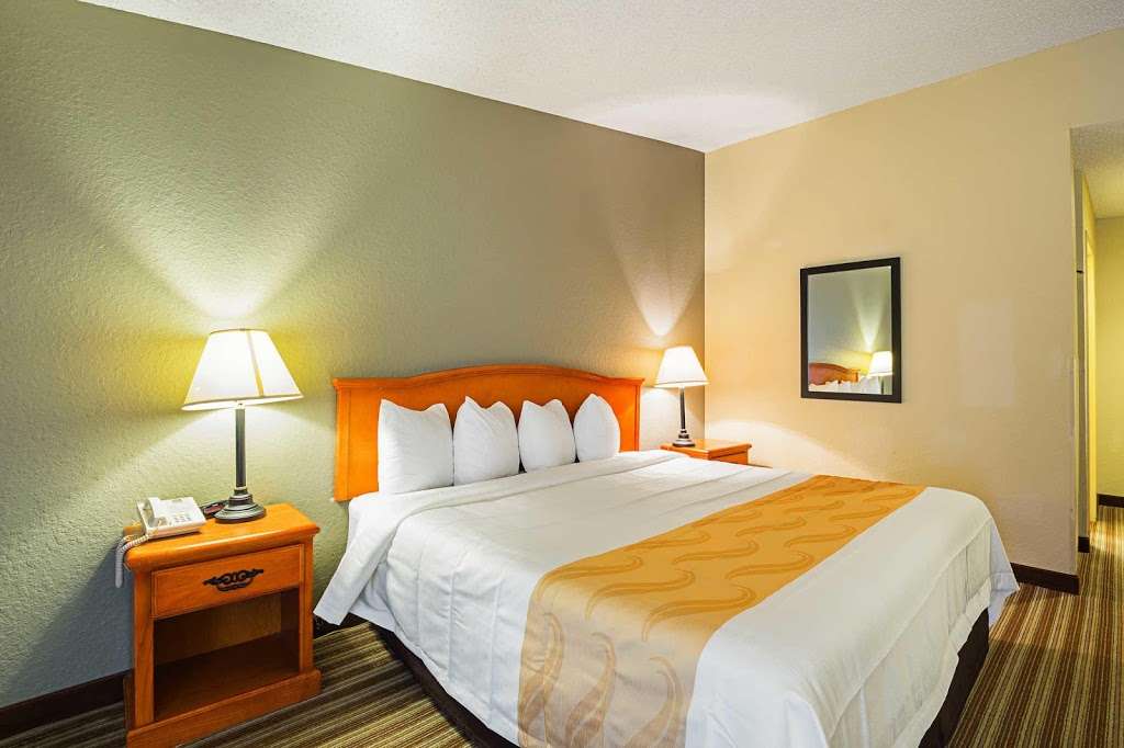 Quality Inn & Suites NRG Park - Medical Center | 2364 S Loop W, Houston, TX 77054, USA | Phone: (713) 799-2436