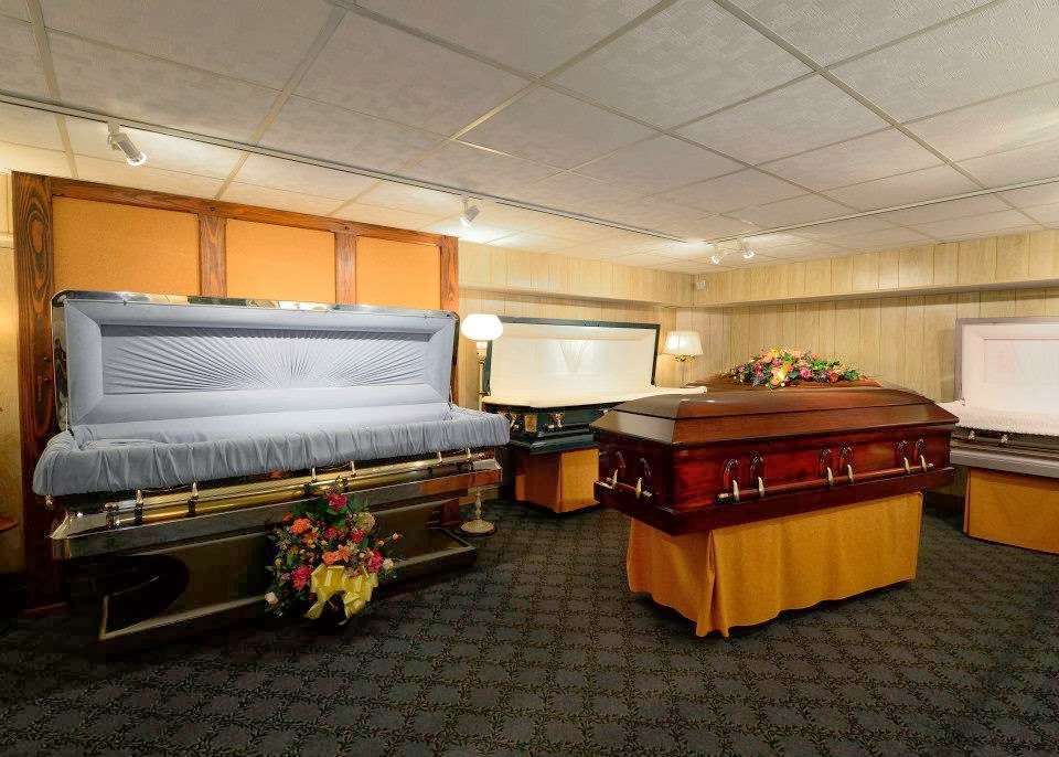 Dengler Funeral Home | 144 N Spruce St, Birdsboro, PA 19508, USA | Phone: (610) 582-2292